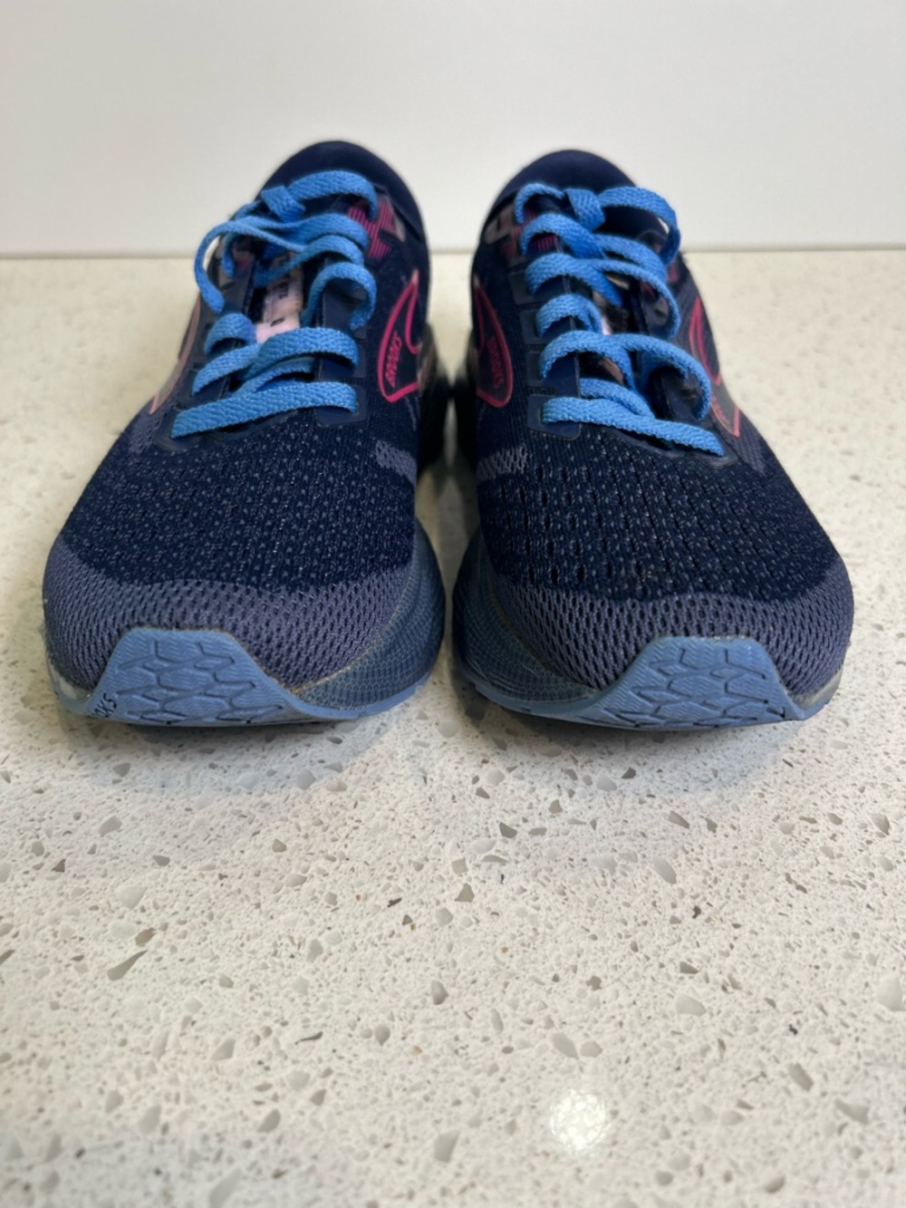 Brooks Women’s Levitate GTS 6 Supportive Running‎ Shoe 5.5 - Picture 4 of 10